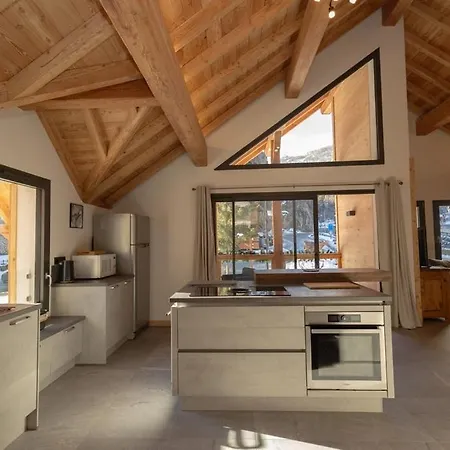 Apartman Chalet Le Strato 12 *