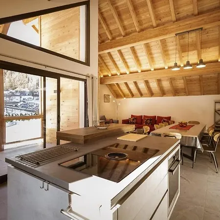 Chalet Le Strato 12 Apartman Valloire