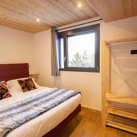 Chalet Le Strato 12 * Valloire