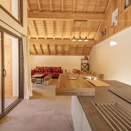 Chalet Le Strato 12 Apartman Valloire